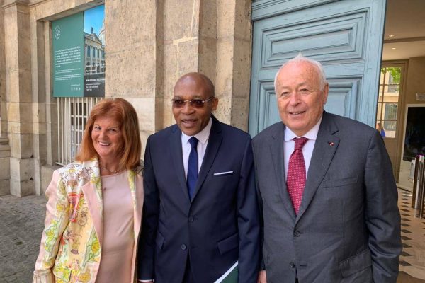 Pr. KAMGNO with Mr and Mrs MÉRIEUX Pr. KAMGNO with Mr and Mrs MÉRIEUX